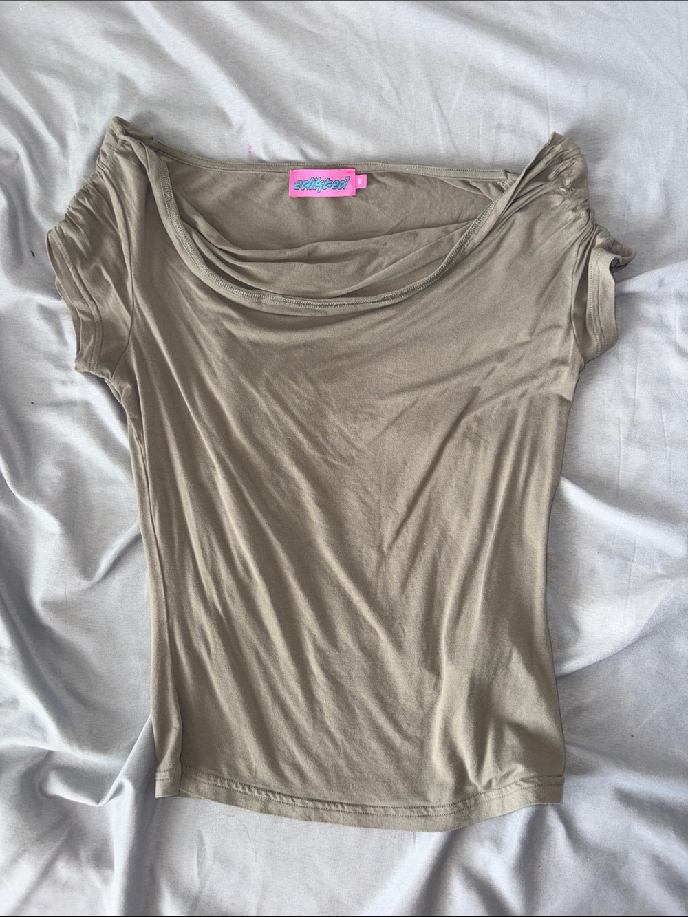 Edikted soft green draped women’s top